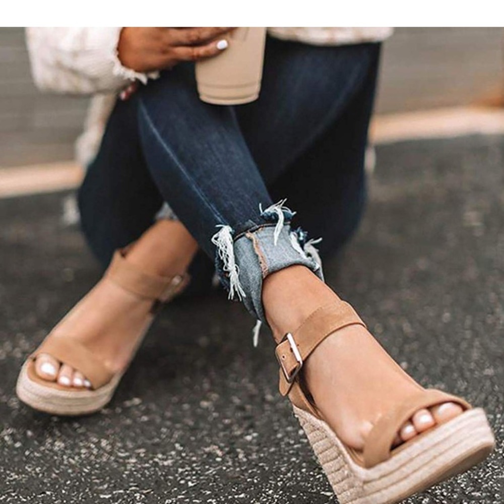 Wedges Size 7 like new never worn